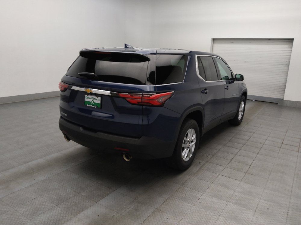 Used 2022 Chevrolet Traverse LS FWD image 9