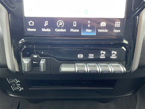 Used 2024 RAM 2500 Big Horn w/ Night Edition image 12