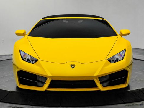 Used 2018 Lamborghini Huracan LP 580-2 image 48