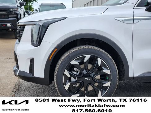 New 2026 Kia Sorento EX AWD/4WD image 5