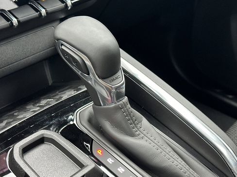 New 2026 GMC Canyon Elevation image 22