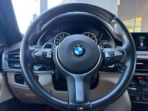 Used 2017 BMW X5 xDrive50i AWD/4WD image 25