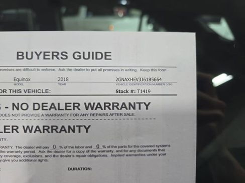 Used 2018 Chevrolet Equinox LS image 32