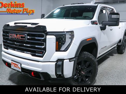 Used 2024 GMC Sierra 2500 AT4 w/ Technology Package AWD/4WD image 1