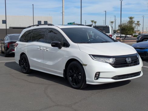Used 2024 Honda Odyssey Sport image 7