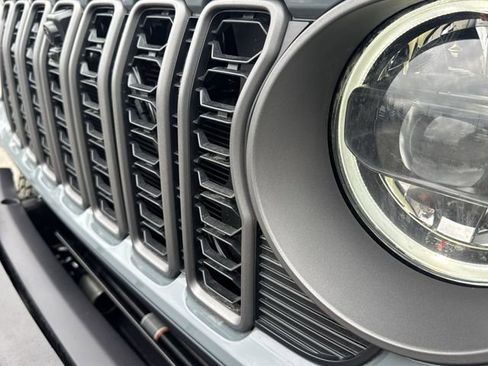 New 2026 Jeep Gladiator Mojave AWD/4WD image 16