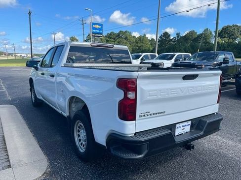 Used 2021 Chevrolet Silverado 1500 W/T w/ WT Value Package RWD image 4