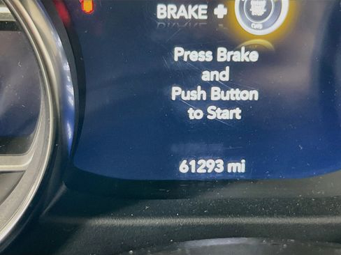 Used 2021 Jeep Wrangler Unlimited Sahara image 12