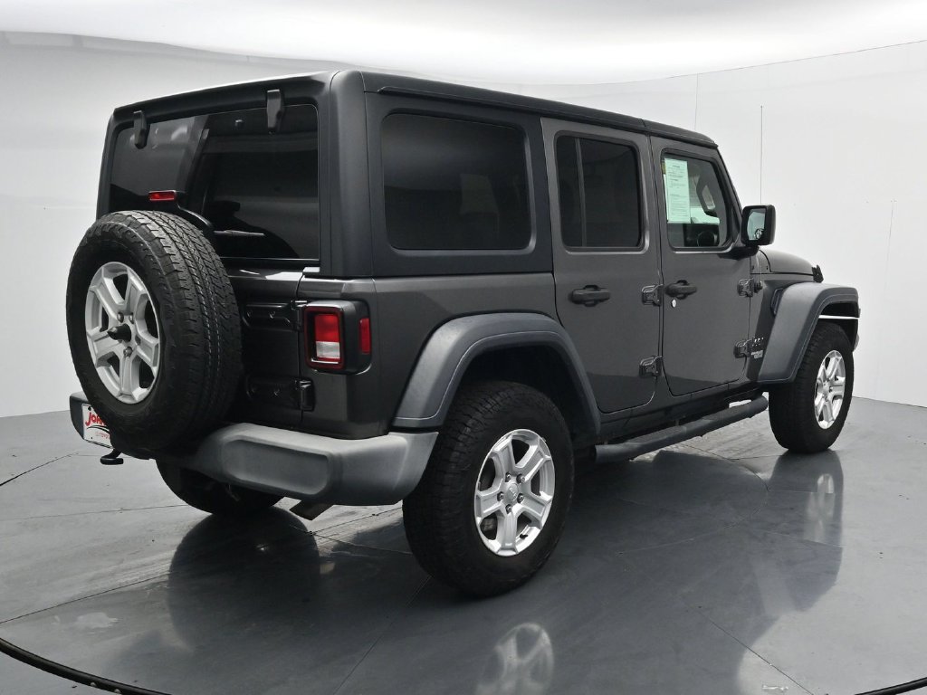 Used 2018 Jeep Wrangler Unlimited Sport S AWD/4WD image 7