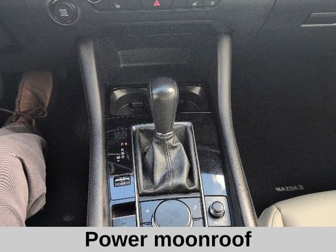 Used 2025 MAZDA MAZDA3 s FWD image 6