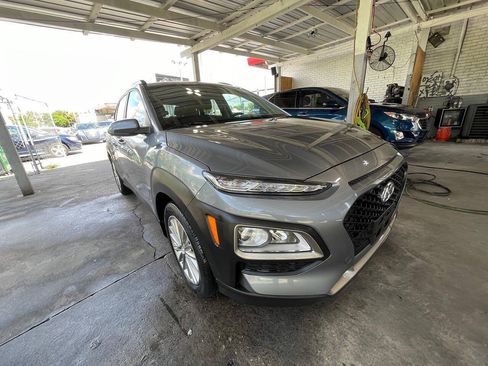 Used 2021 Hyundai Kona SEL Plus w/ Cargo Package AWD/4WD image 4