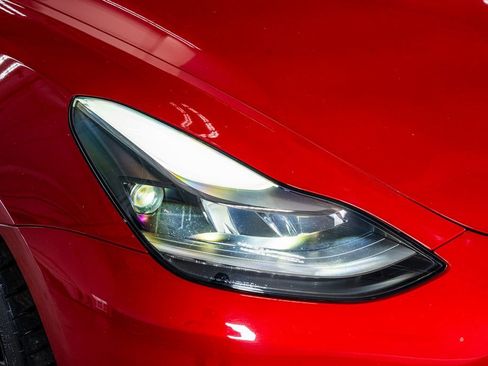 Used 2023 Tesla Model 3 Performance image 17