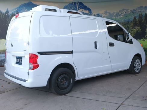 Used 2019 Nissan NV200 SV w/ Navigation Package image 8