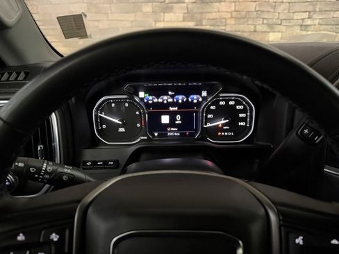 Used 2023 GMC Sierra 2500 Denali w/ Denali Ultimate Package image 15