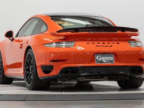 Used 2016 Porsche 911 Turbo S AWD/4WD image 15