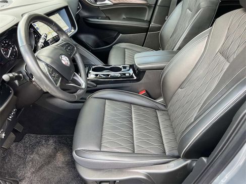 Certified 2023 Buick Envision Avenir image 18