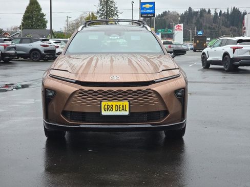 New 2026 Toyota Crown Signia image 3