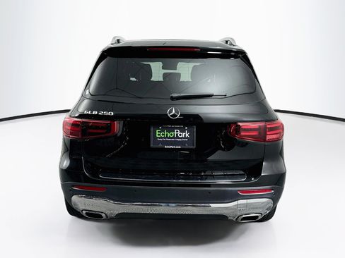Used 2025 Mercedes-Benz GLB 250 image 7