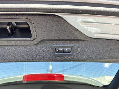 Used 2017 BMW X5 M image 48