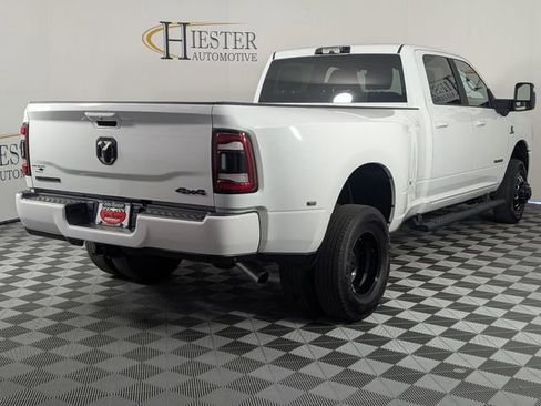 Used 2024 RAM 3500 Big Horn w/ Night Edition AWD/4WD image 7