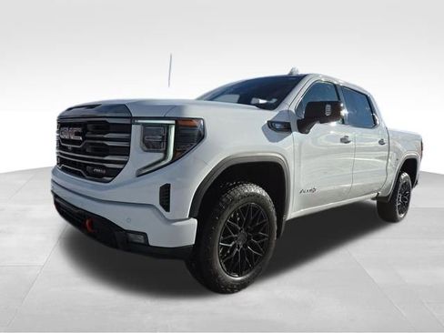 Used 2023 GMC Sierra 1500 AT4 w/ Technology Package image 5