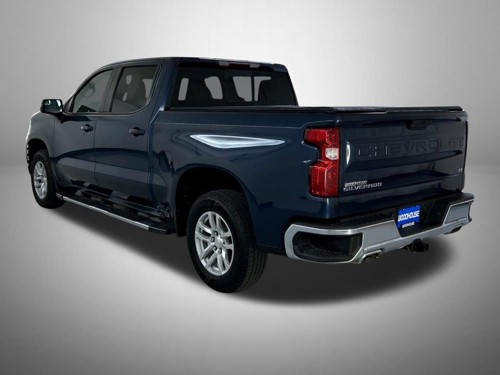 Certified 2021 Chevrolet Silverado 1500 LT w/ Z71 Off-Road Package AWD/4WD image 8