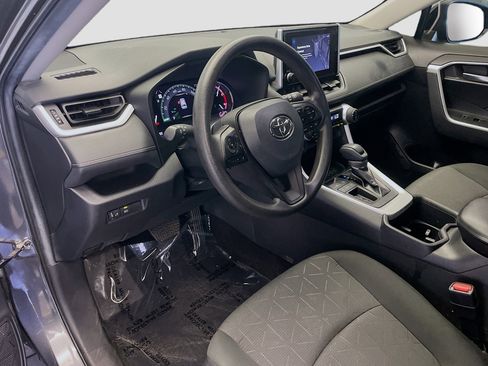 Used 2023 Toyota RAV4 XLE image 7