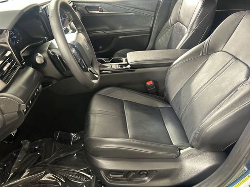 Used 2025 Toyota Camry XSE image 22