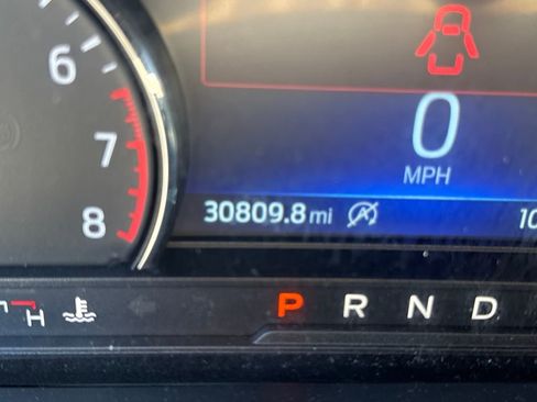 Used 2024 Ford Explorer XLT w/ Equipment Group 202A image 26