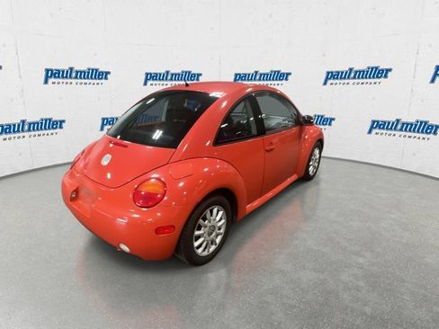 Used 2004 Volkswagen Beetle GLS FWD image 12