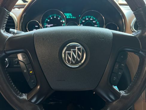 Used 2013 Buick Enclave Leather FWD image 25