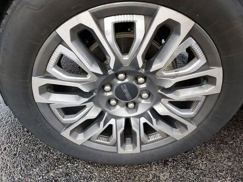 Certified 2023 GMC Yukon Denali Ultimate image 21