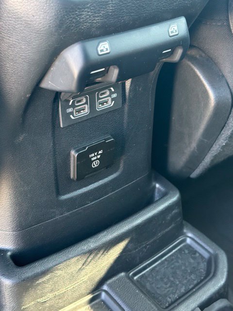 Used 2022 Jeep Wrangler Unlimited Rubicon 4xe w/ Safety Group AWD/4WD image 13