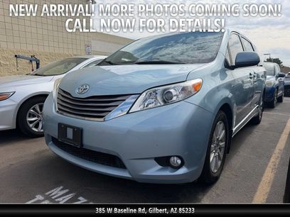 Used 2017 Toyota Sienna XLE w/ XLE Navigation Package