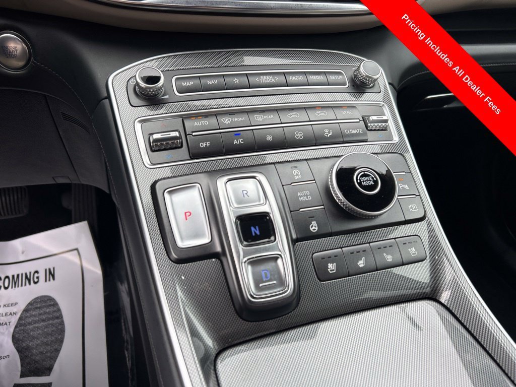Used 2022 Hyundai Santa Fe Limited FWD image 12