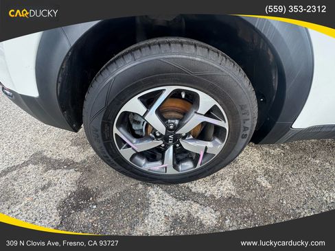 Used 2021 Kia Sportage LX image 21