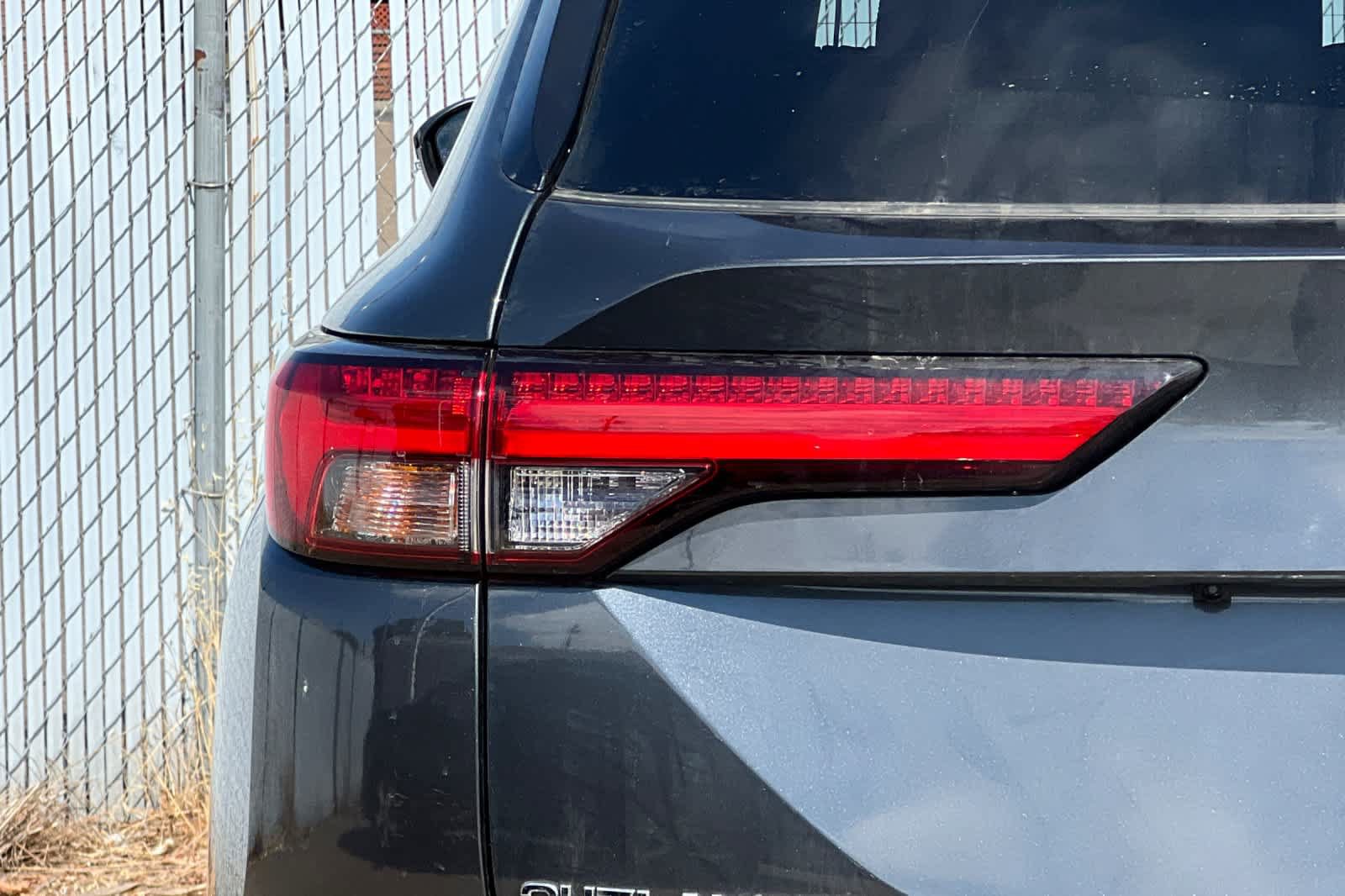 Used 2024 Mitsubishi Outlander SEL FWD image 46