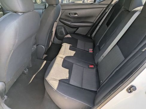 Used 2021 Nissan Sentra SV FWD image 22