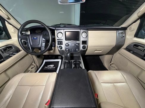 Used 2016 Ford Expedition EL XLT w/ Equipment Group 202A AWD/4WD image 27