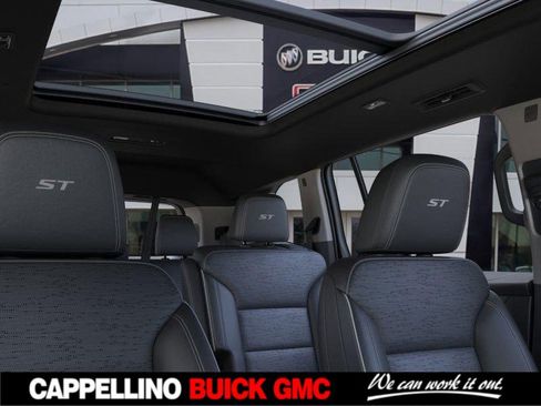 New 2026 Buick Enclave Sport Touring w/ Power Package FWD image 24