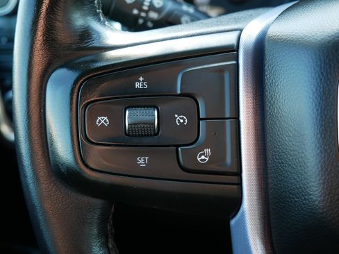 Used 2020 GMC Sierra 1500 SLE w/ SLE Value Package image 21