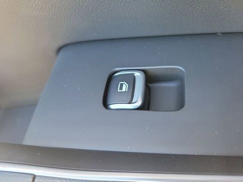 New 2026 Kia Sorento S w/ S Panoramic Sunroof Package image 14