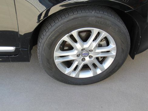 Used 2016 Volvo XC60 T5 Premier w/ Protection Package FWD image 29