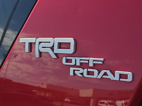 Used 2019 Toyota 4Runner TRD Off-Road image 8