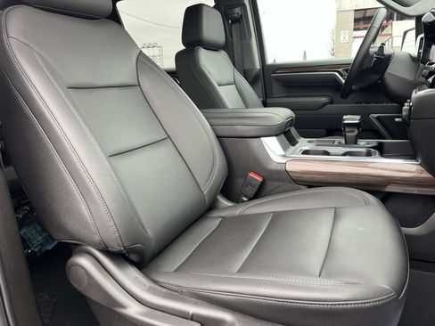 Used 2025 Chevrolet Silverado 1500 RST w/ RST All Star Premium Package image 30