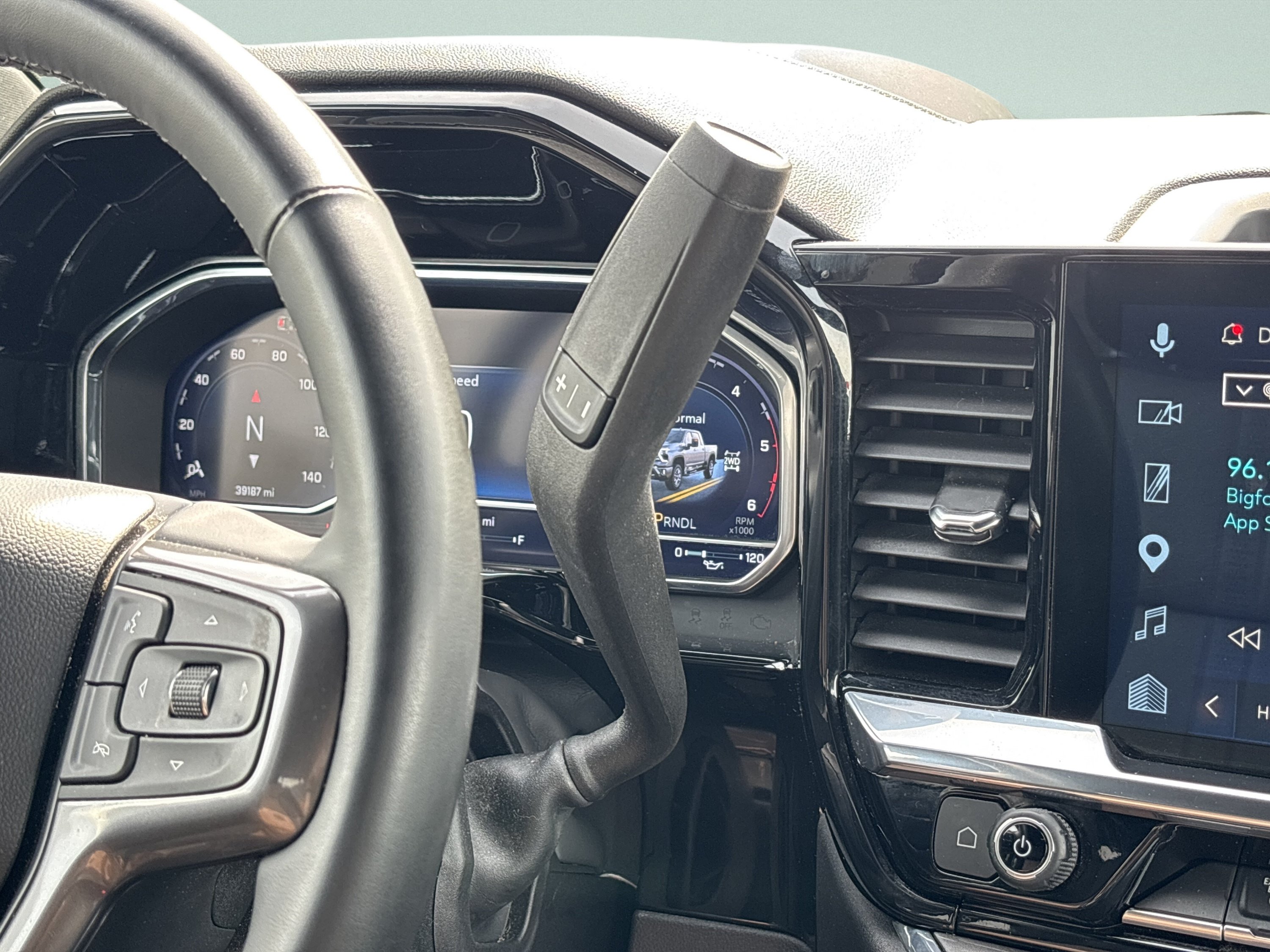 Used 2024 Chevrolet Silverado 3500 High Country w/ High Country Premium Package AWD/4WD image 26