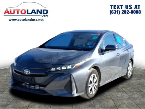 Used 2017 Toyota Prius Prime Premium image 1