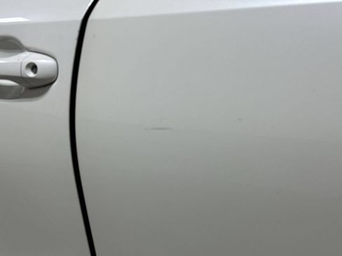 Used 2015 Toyota Highlander Plus AWD/4WD image 34