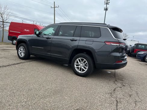 Certified 2024 Jeep Grand Cherokee L Laredo image 23