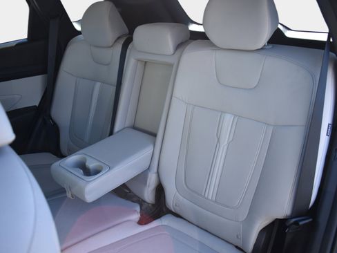 Used 2025 Hyundai Tucson SEL FWD image 29
